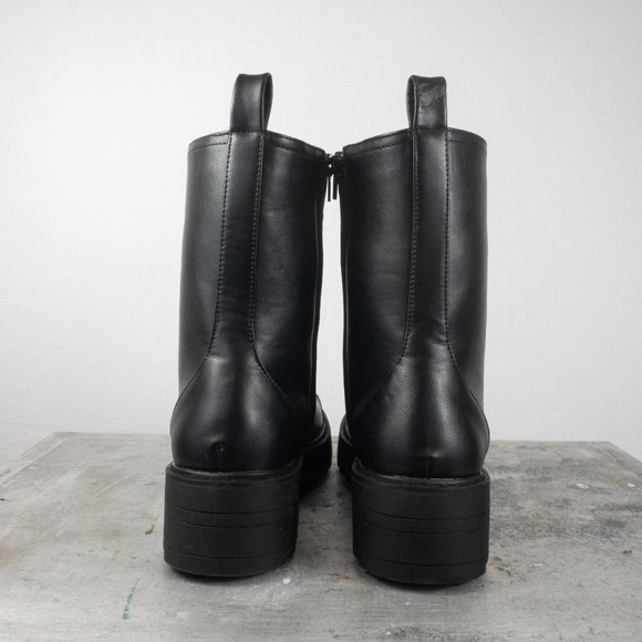 SOLD Nasty Gal Combat Moto Boots Faux Leather Size 9 Chunky Heeled Biker Ankle - Picture 6 of 7